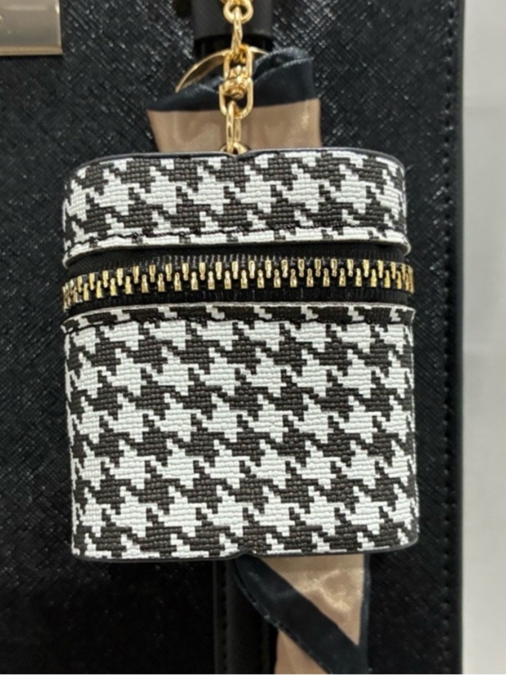 Black & White 💜 Houndstooth Mini Bag charm Pouch with Gold Zip